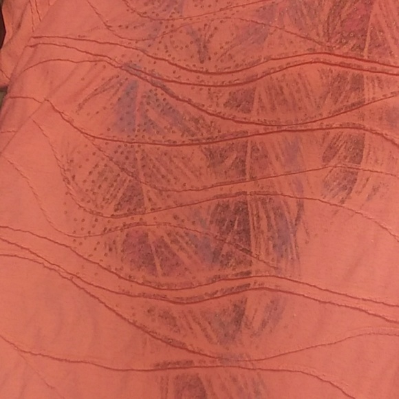 Shirt - Picture 2 of 2